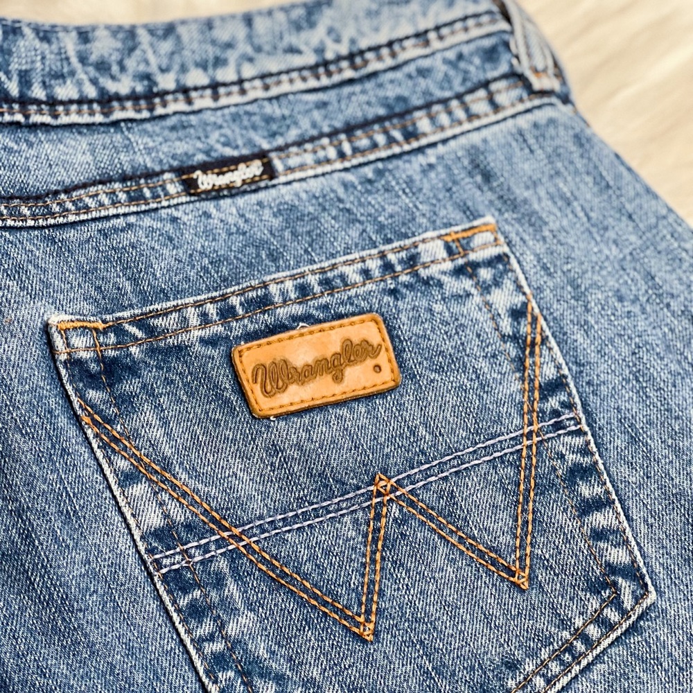Women’s Wrangler Jeans
